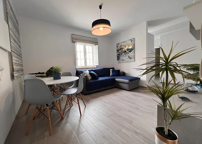 Golden House Σεσίμπρα